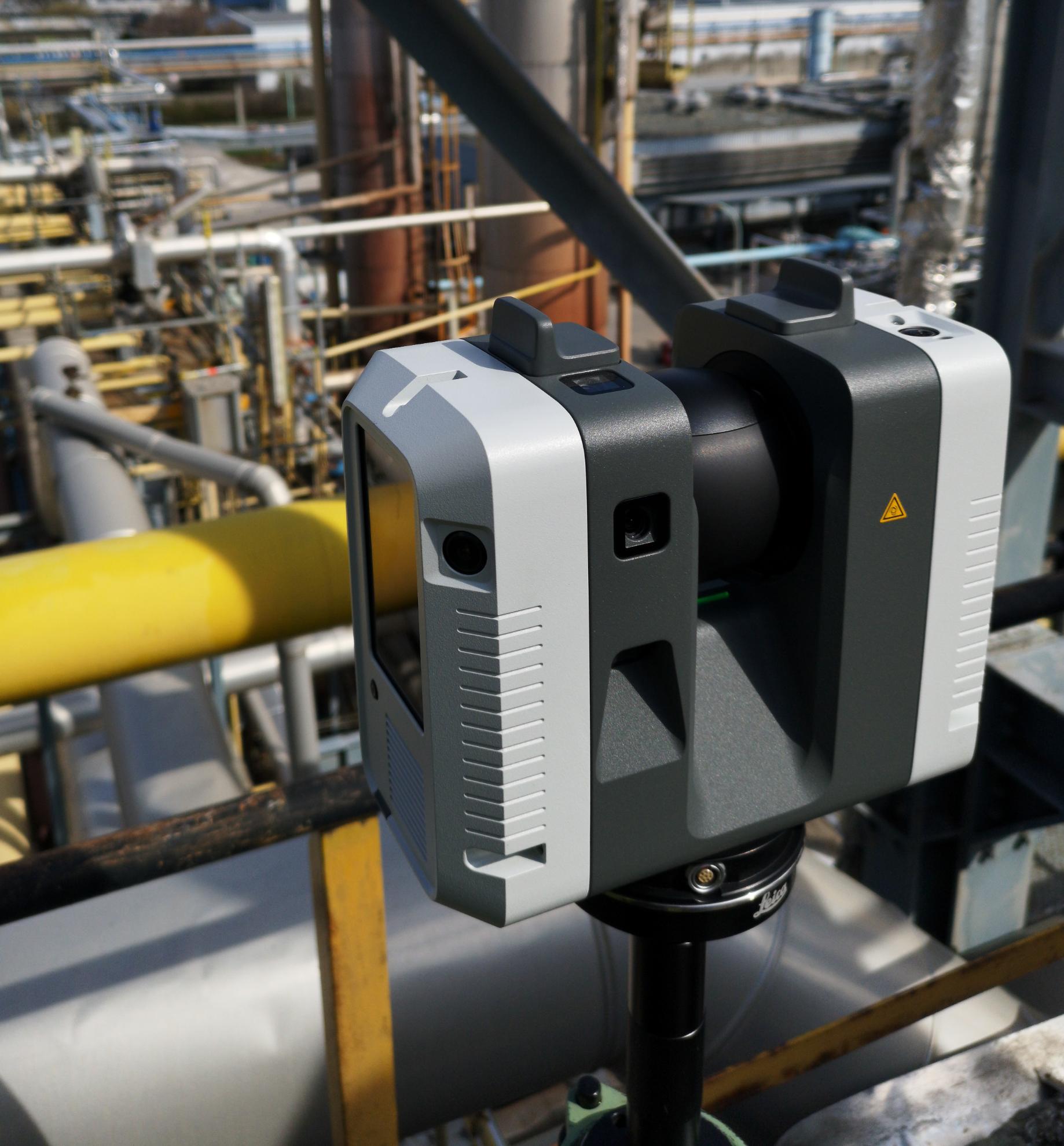3D laser scanner used for high-precision reality capture of industrial facilities and sites